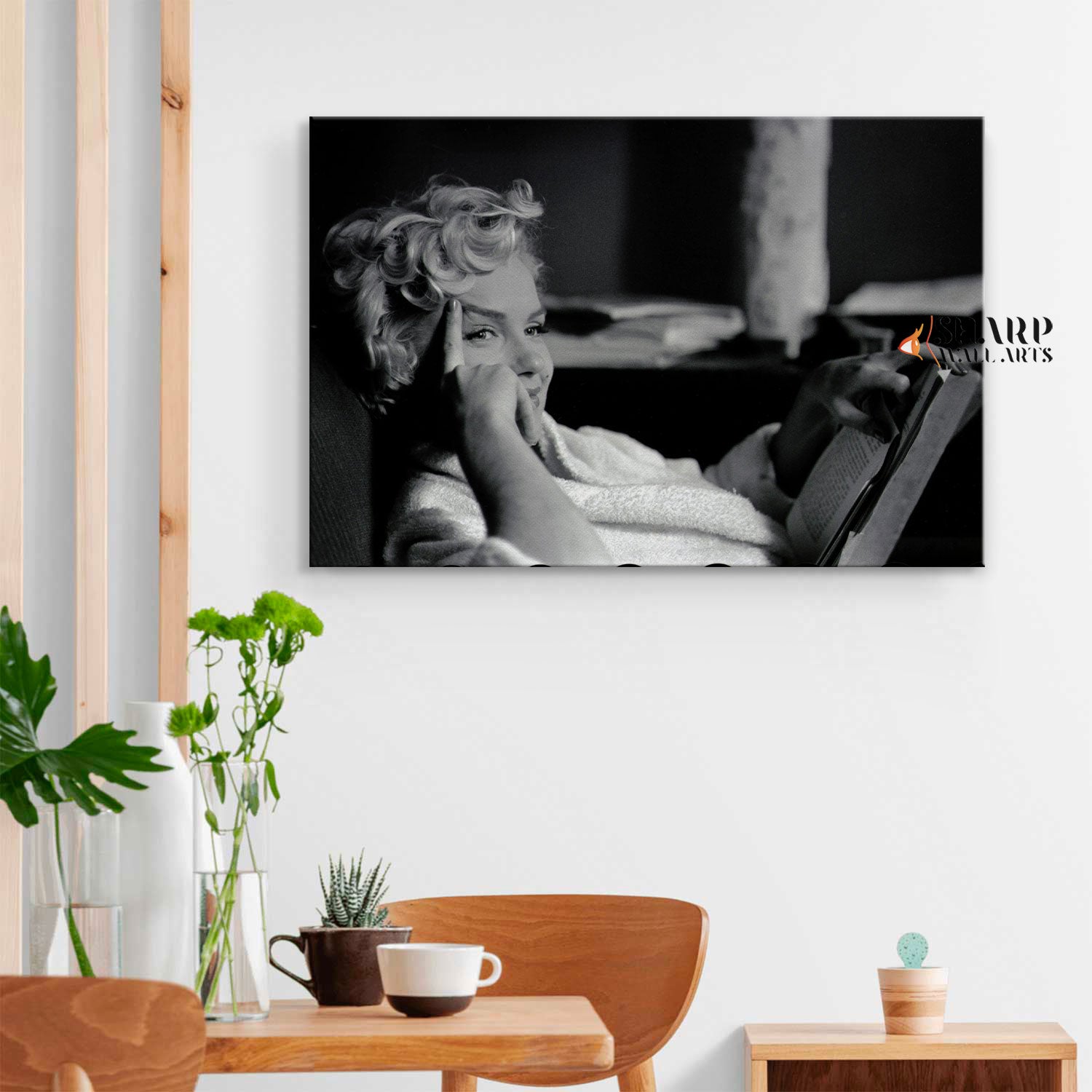 Marilyn Monroe Reading Wall Art Canvas