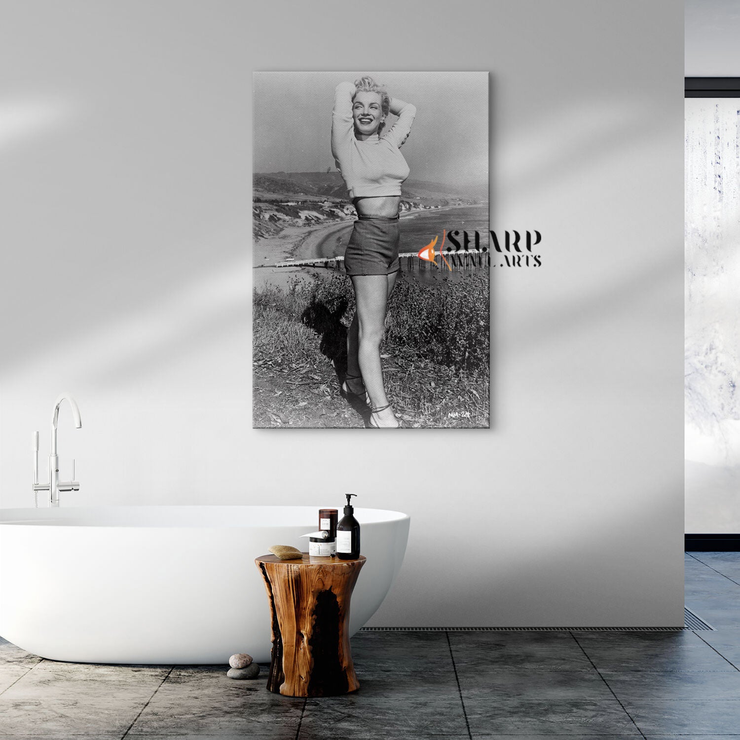 Marilyn Monroe At The Pacific Ocean Wall Art Canvas