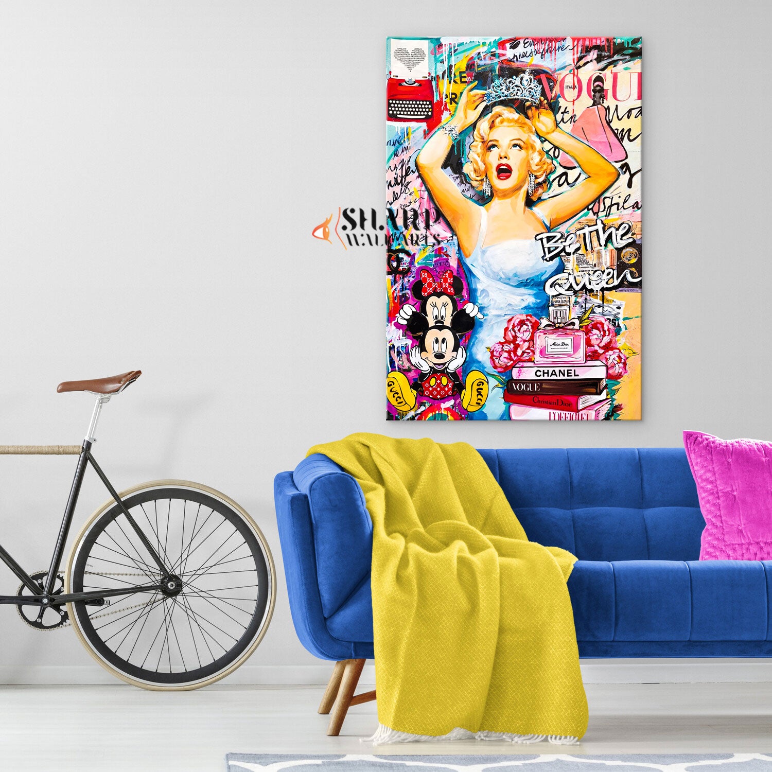 Marilyn Monroe Queen Canvas Wall Art