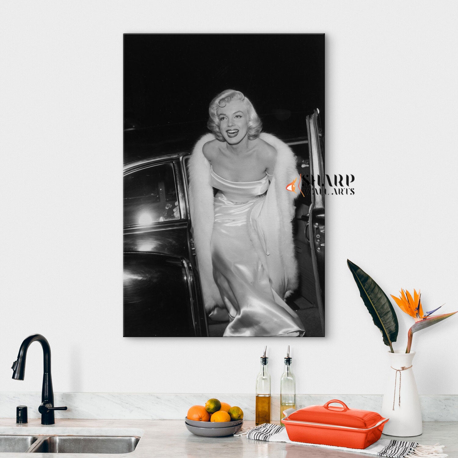 Marilyn Monroe Stepping Out Of Limousine Wall Art Canvas